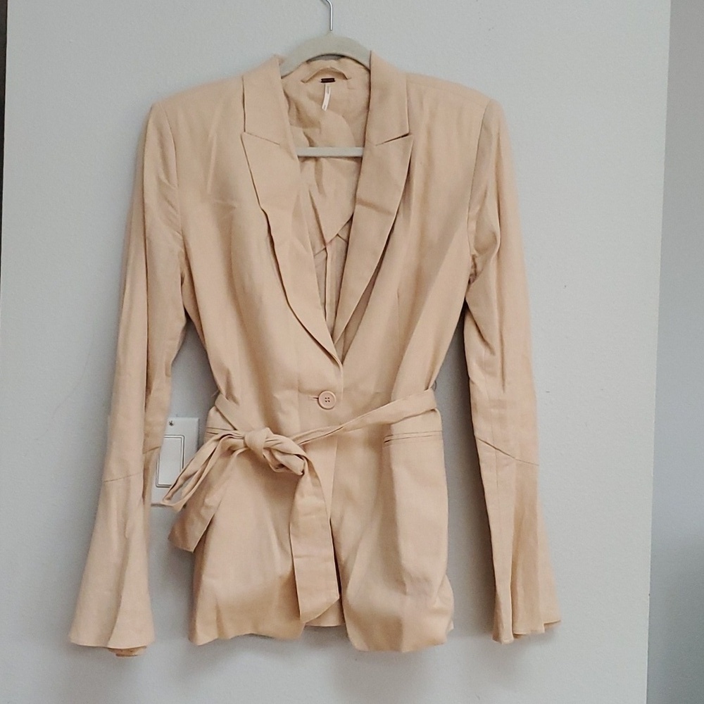 Free People linen blend bell sleeve pale pink blazer